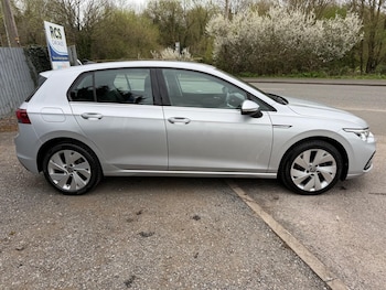 Used Volkswagen Golf 2020 for sale - 78047676: Photo