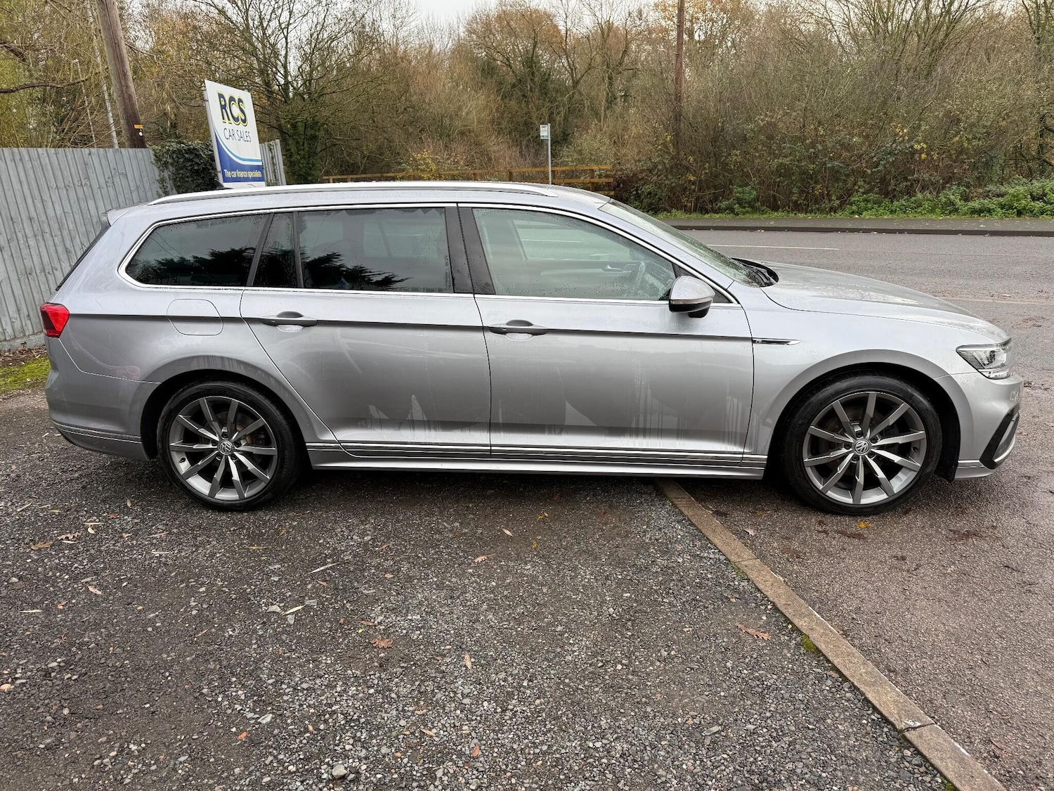 Used Volkswagen Passat 2019 for sale - 76800994: Photo 2