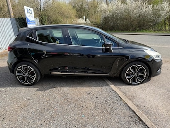 Used Renault Clio 2016 for sale - 77925555: Photo