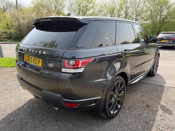 Used Land Rover Range Rover Sport 2015 for sale - 78157579: Photo
