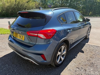 Used Ford Focus 2020 for sale - 78334747: Photo