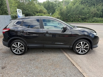 Used Nissan Qashqai 2015 for sale - 78842544: Photo
