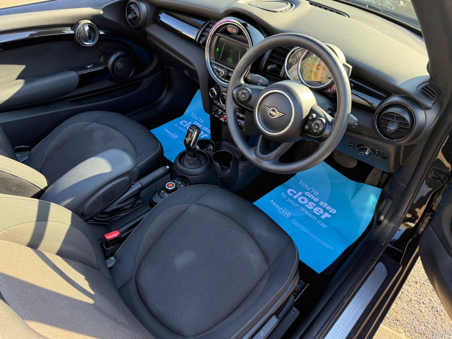 Used MINI Convertible 2020 for sale - 77909442: Photo 15