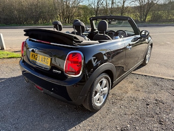 Used MINI Convertible 2020 for sale - 77909442: Photo