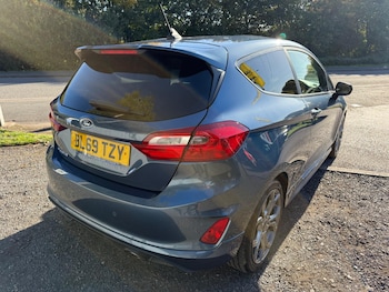 Used Ford Fiesta 2019 for sale - 76151851: Photo 4