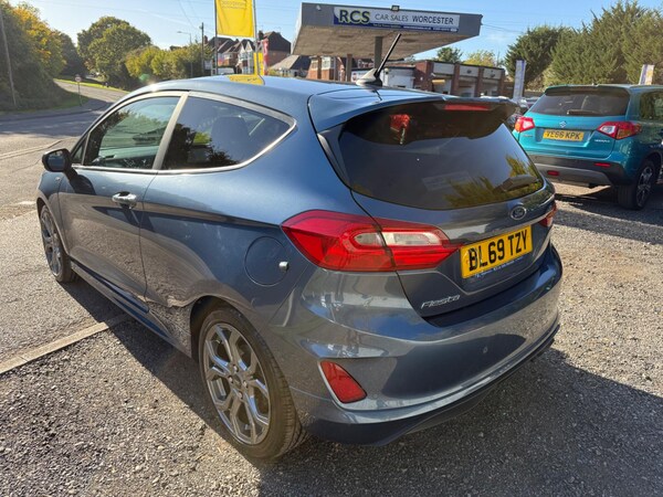 Used Ford Fiesta 2019 for sale - 76151851: Photo 6