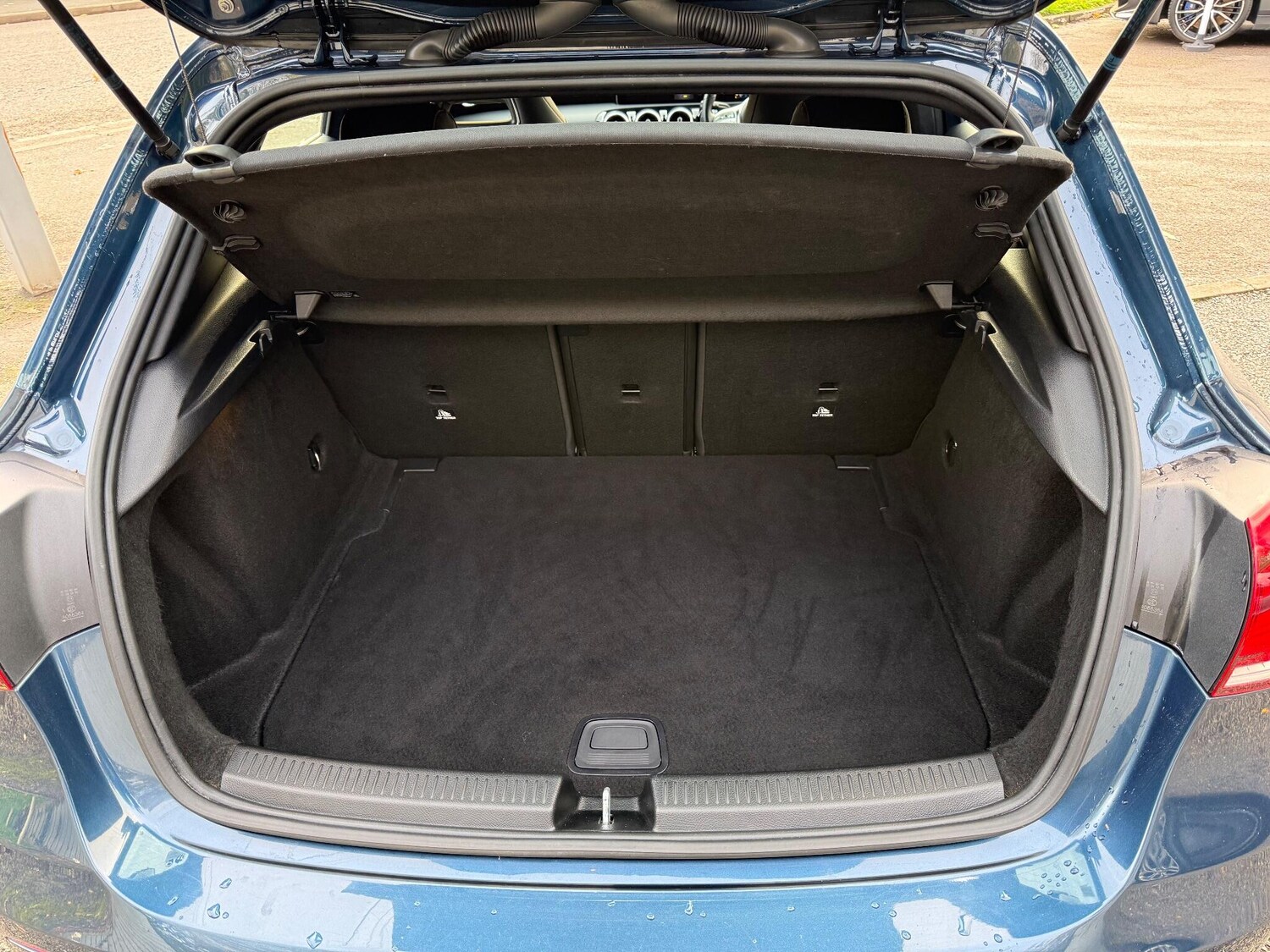 Used Mercedes-Benz A-Class 2019 for sale - 76409134: Photo 10