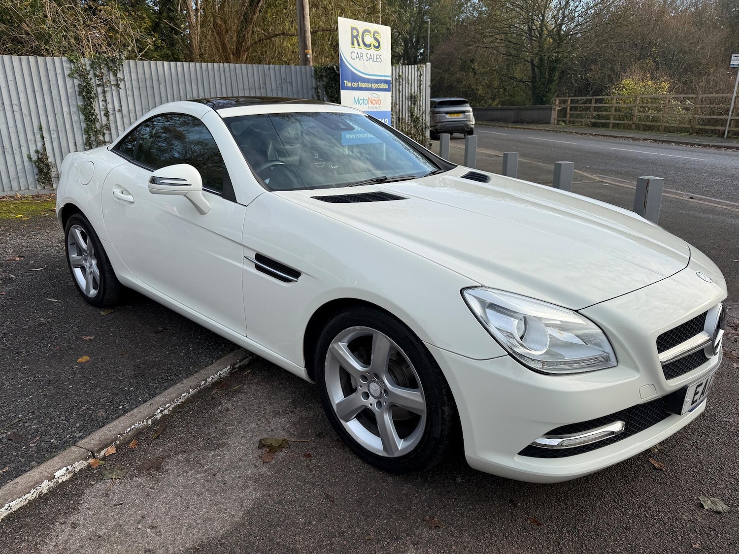 Used Mercedes-Benz SLK 2012 for sale - 76658885: Photo 14