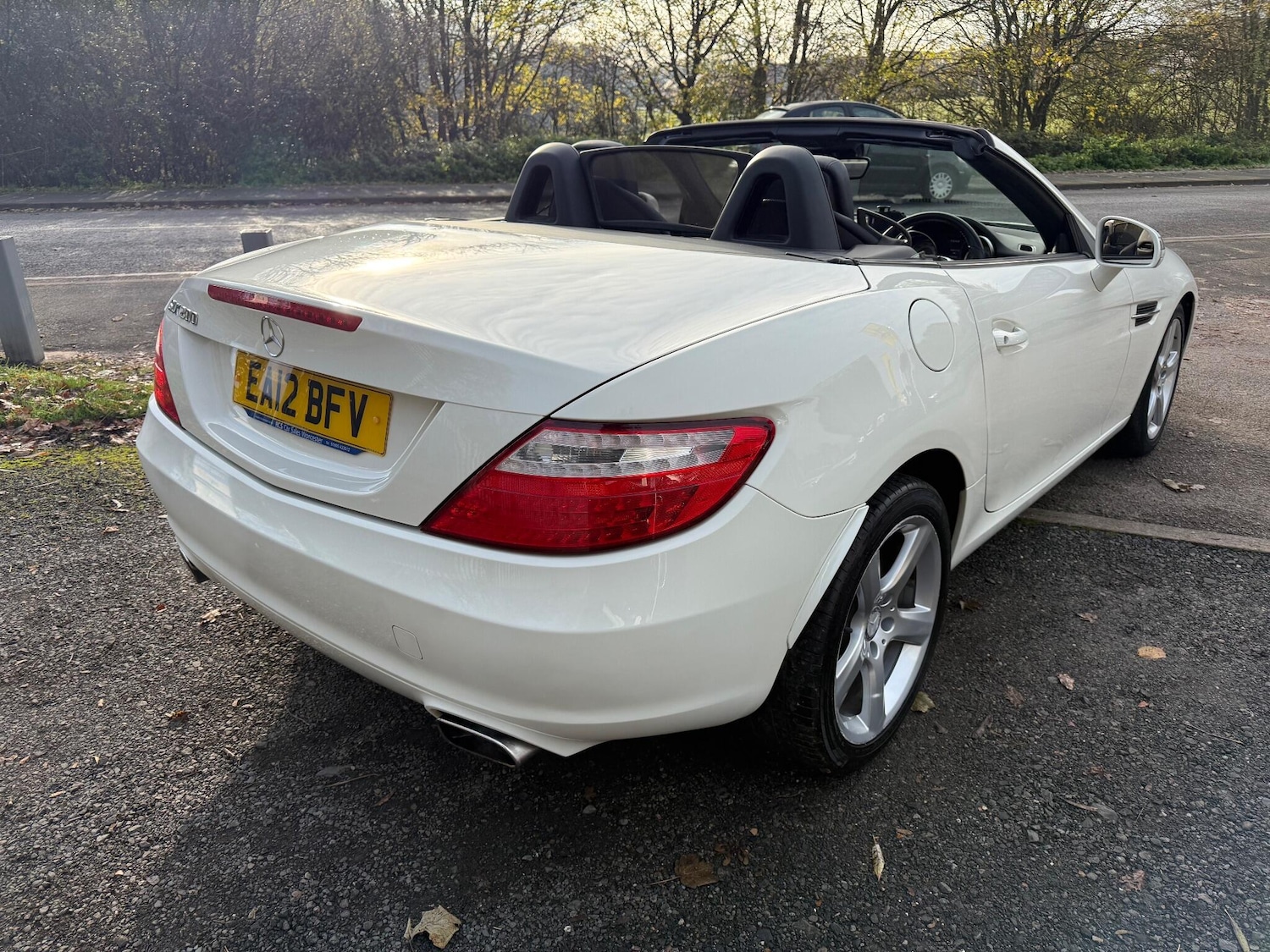 Used Mercedes-Benz SLK 2012 for sale - 76658885: Photo 4