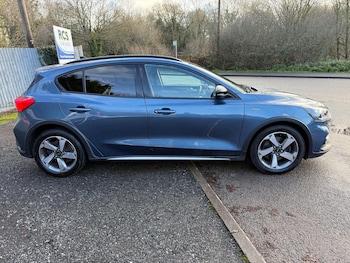 Used Ford Focus 2020 for sale - 76926725: Photo