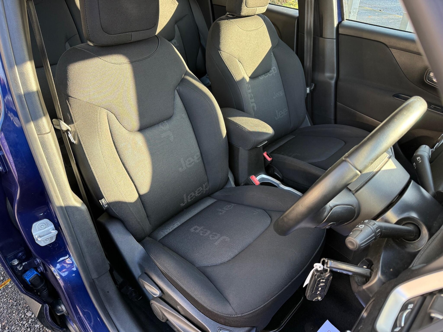 Used Jeep Renegade 2016 for sale - 76728149: Photo 16