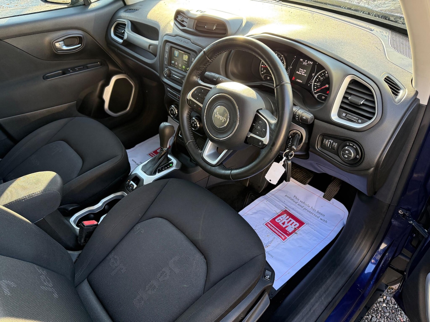 Used Jeep Renegade 2016 for sale - 76728149: Photo 17
