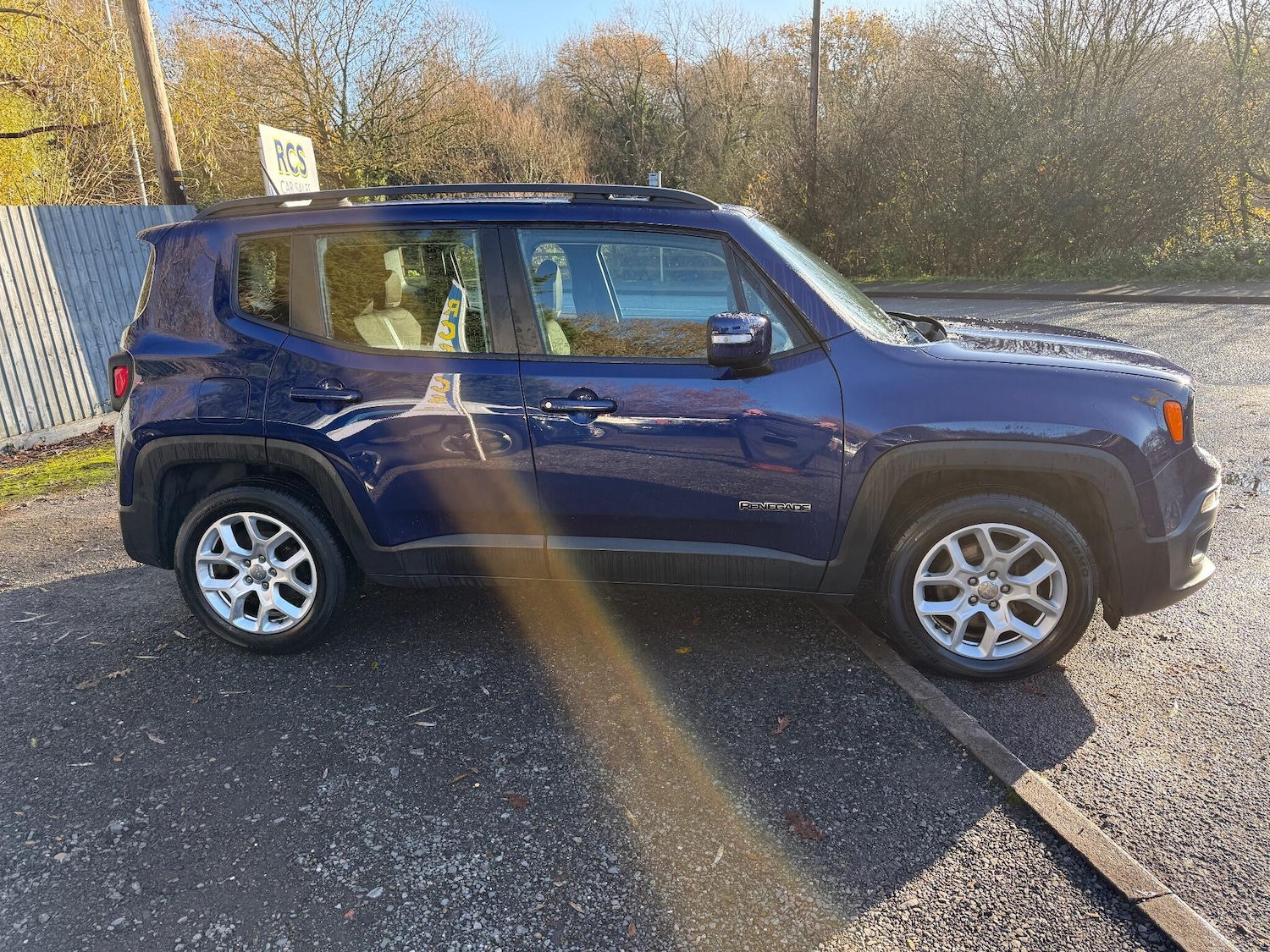 Used Jeep Renegade 2016 for sale - 76728149: Photo 3