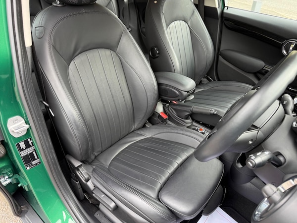 Used MINI Hatch 2020 for sale - 76084192: Photo 16