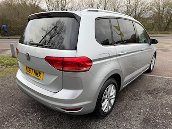 Used Volkswagen Touran 2018 for sale - 77351706: Photo