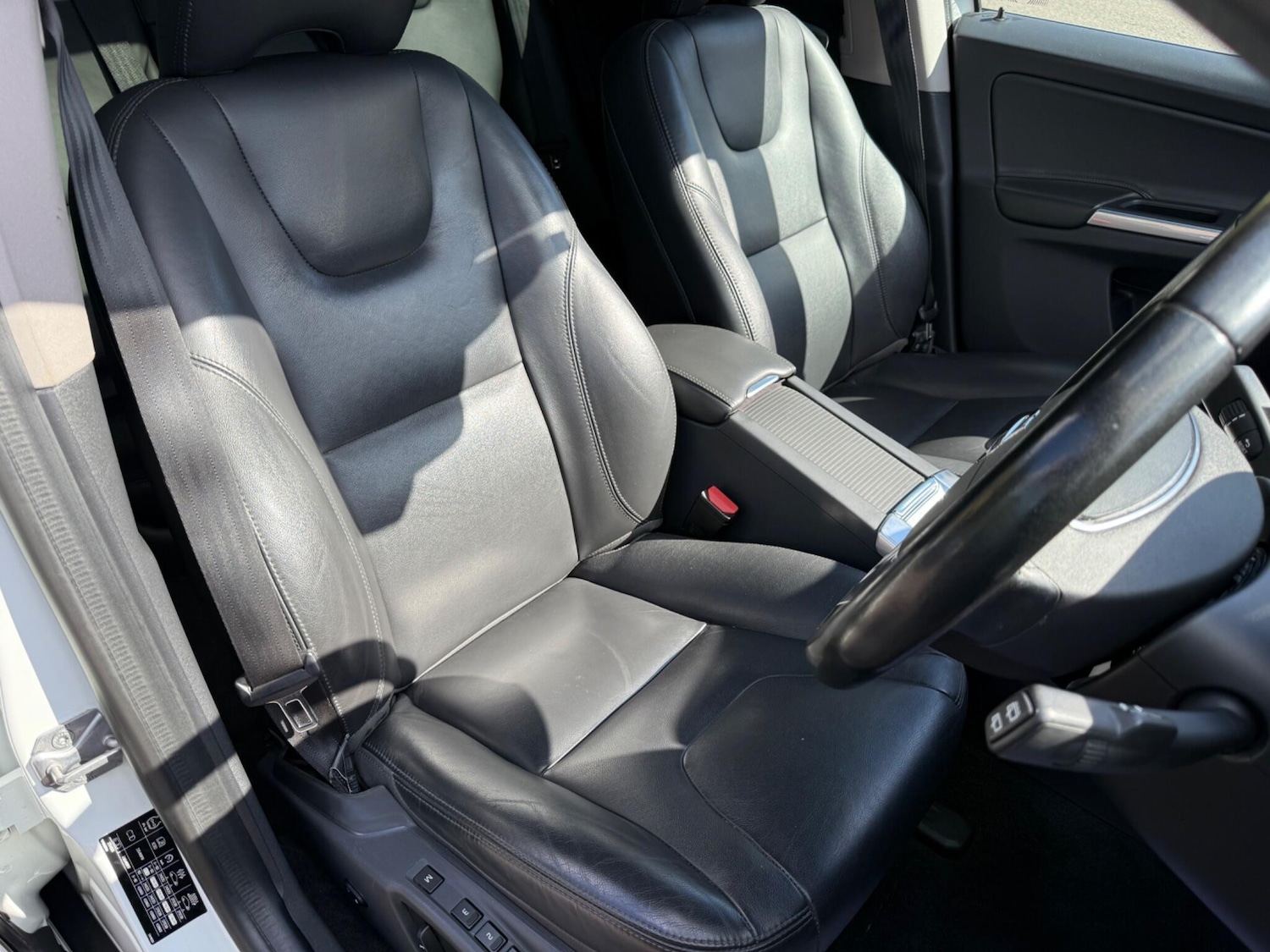 Used Volvo XC60 2017 for sale - 76000720: Photo 17