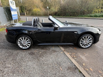 Used Fiat 124 Spider 2018 for sale - 76538152: Photo
