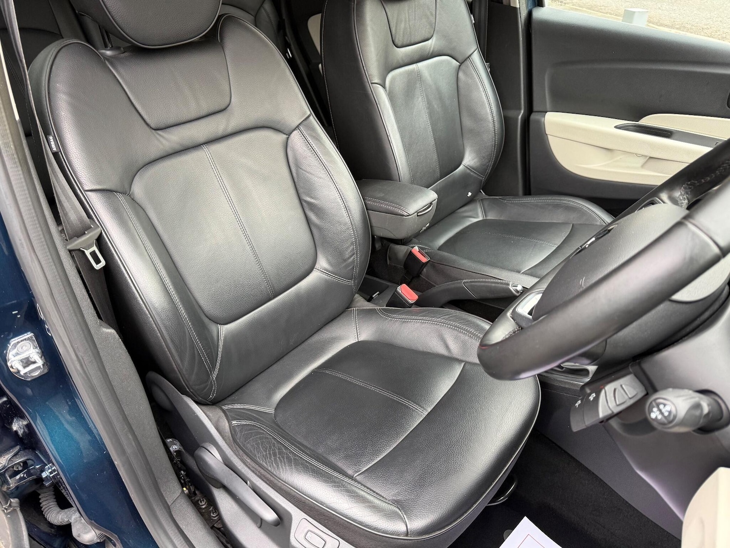 Used Renault Captur 2019 for sale - 76991554: Photo 16