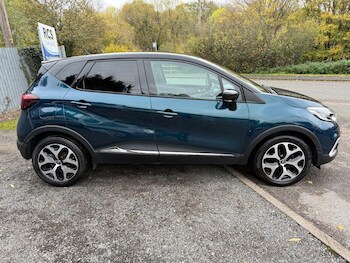Used Renault Captur 2019 for sale - 76991554: Photo