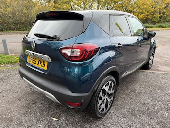 Used Renault Captur 2019 for sale - 76991554: Photo