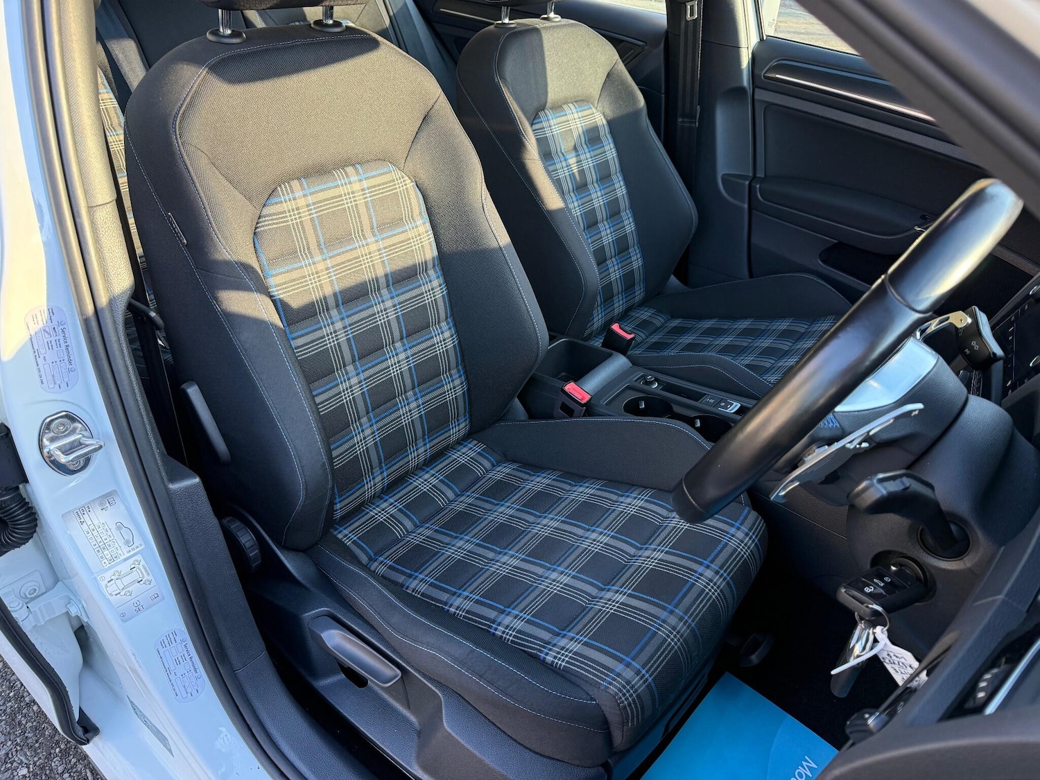 Used Volkswagen Golf 2017 for sale - 77081340: Photo 17