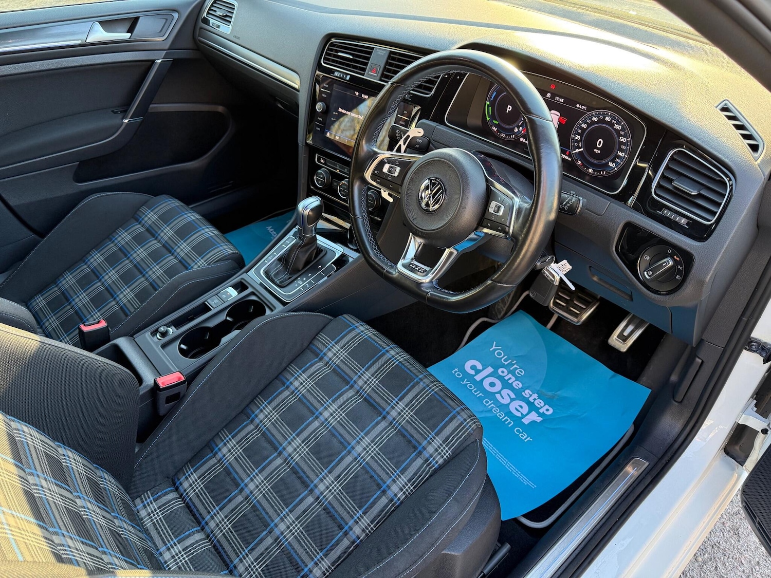 Used Volkswagen Golf 2017 for sale - 77081340: Photo 18