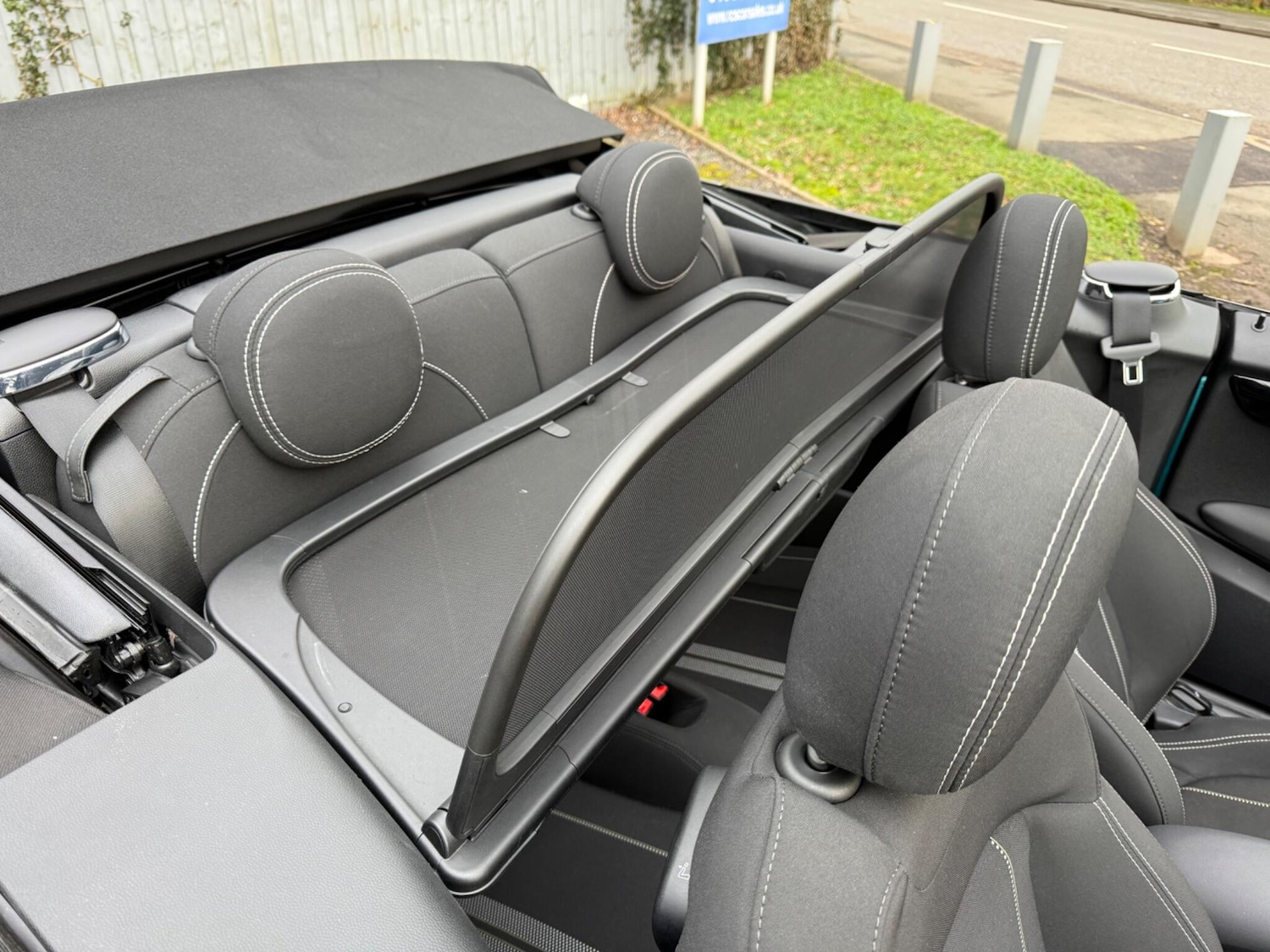 Used MINI Convertible 2019 for sale - 77455949: Photo 13