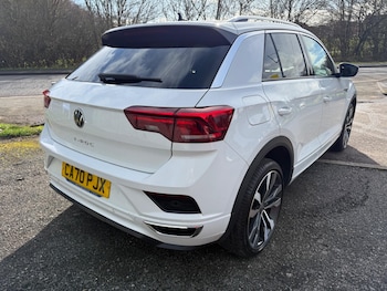 Used Volkswagen T-Roc 2021 for sale - 77495800: Photo