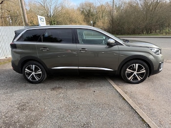 Used Peugeot 5008 2018 for sale - 77598452: Photo