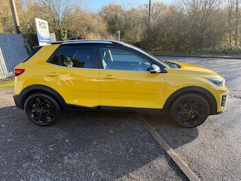 Used Kia Stonic 2021 for sale - 76714139: Photo