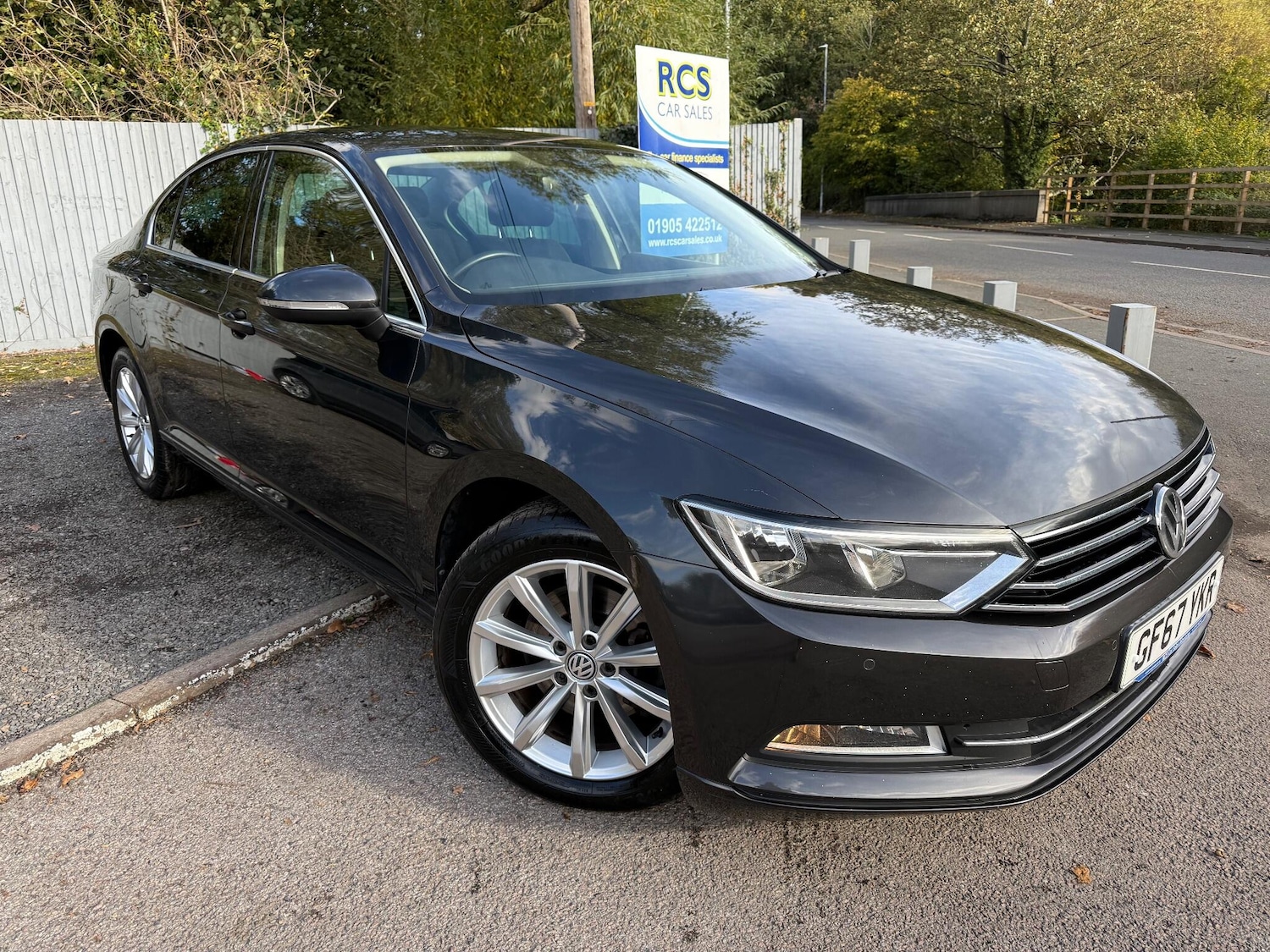 Used Volkswagen Passat for sale - 76349493: Photo 1
