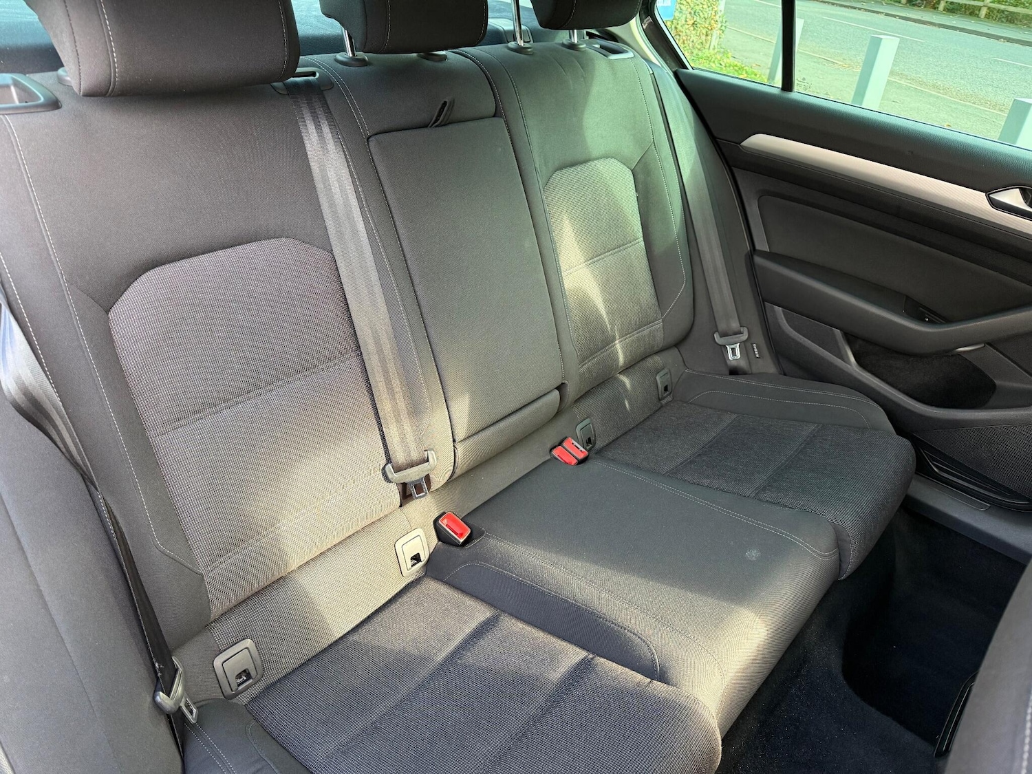 Used Volkswagen Passat for sale - 76349493: Photo 10
