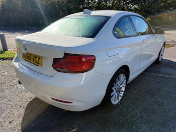 Used BMW 2 Series 2018 for sale - 76326460: Photo