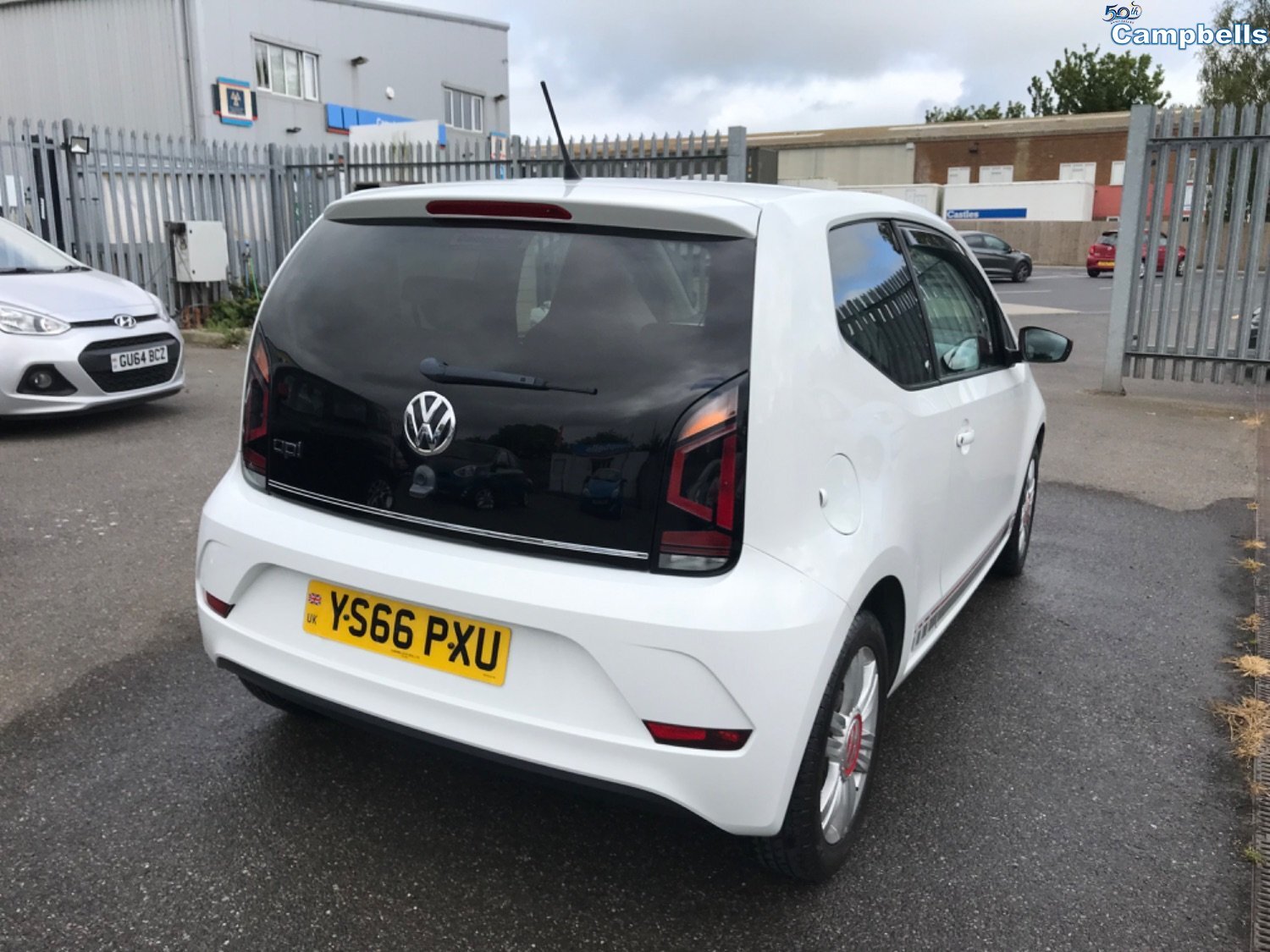 Used Volkswagen up! 2016 for sale - 76891773: Photo 3