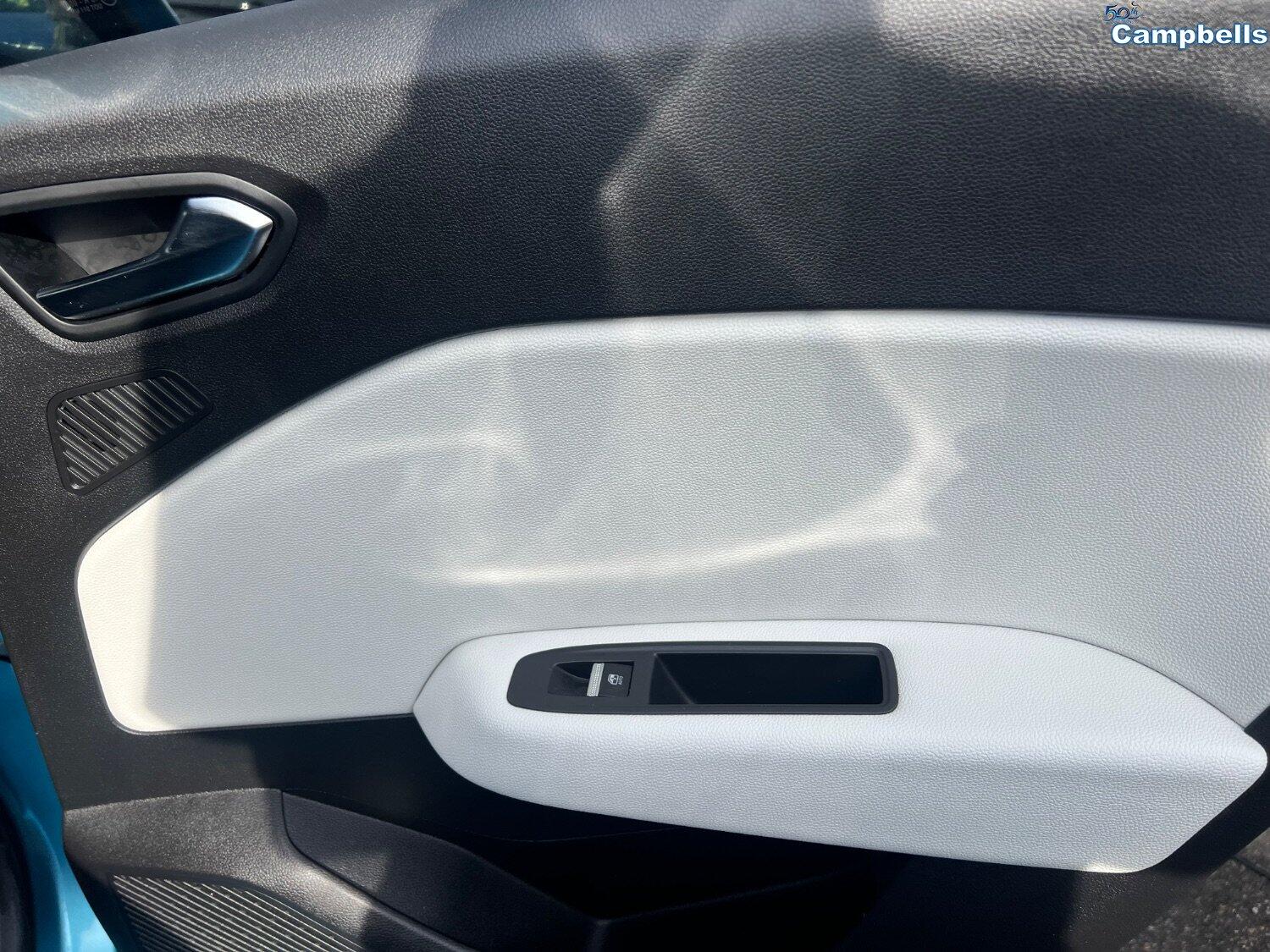 Used Renault Clio 2020 for sale - 77464513: Photo 10