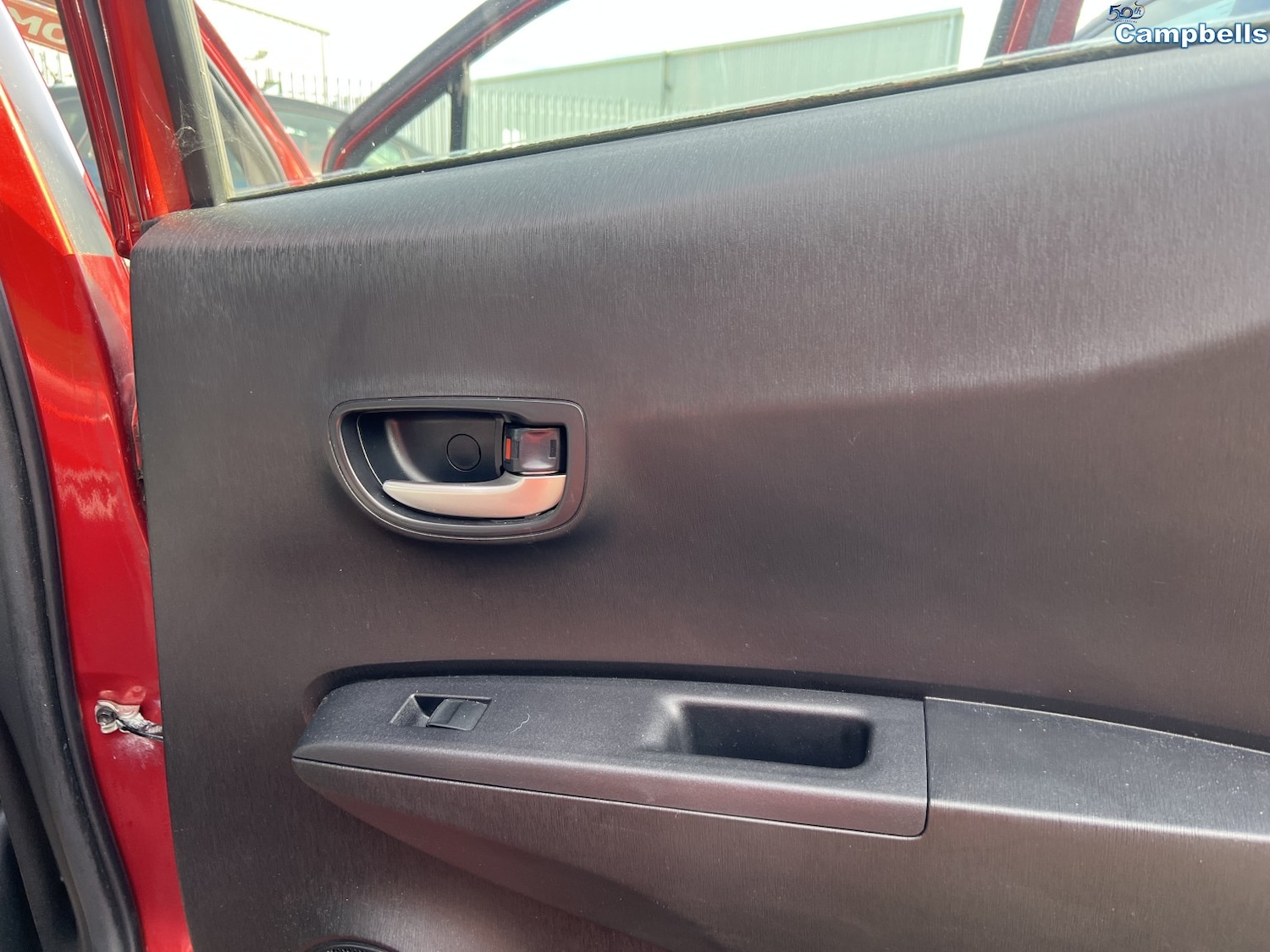 Used Toyota Yaris 2013 for sale - 76793438: Photo 11