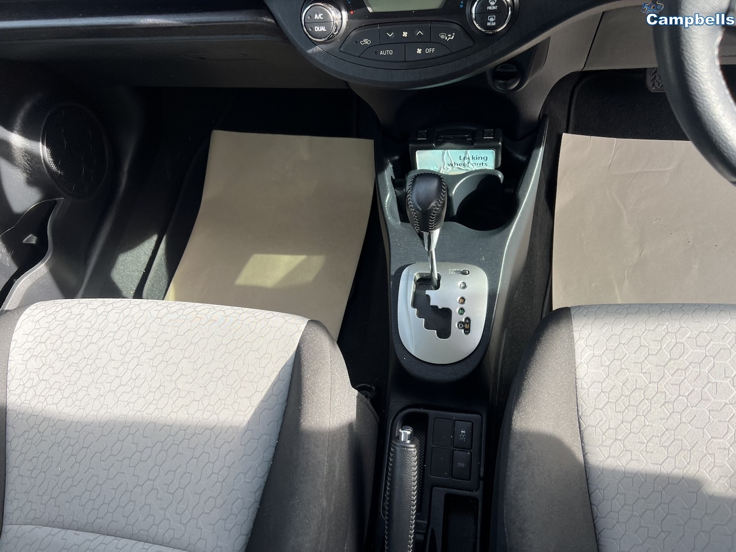 Used Toyota Yaris 2013 for sale - 76793438: Photo 8