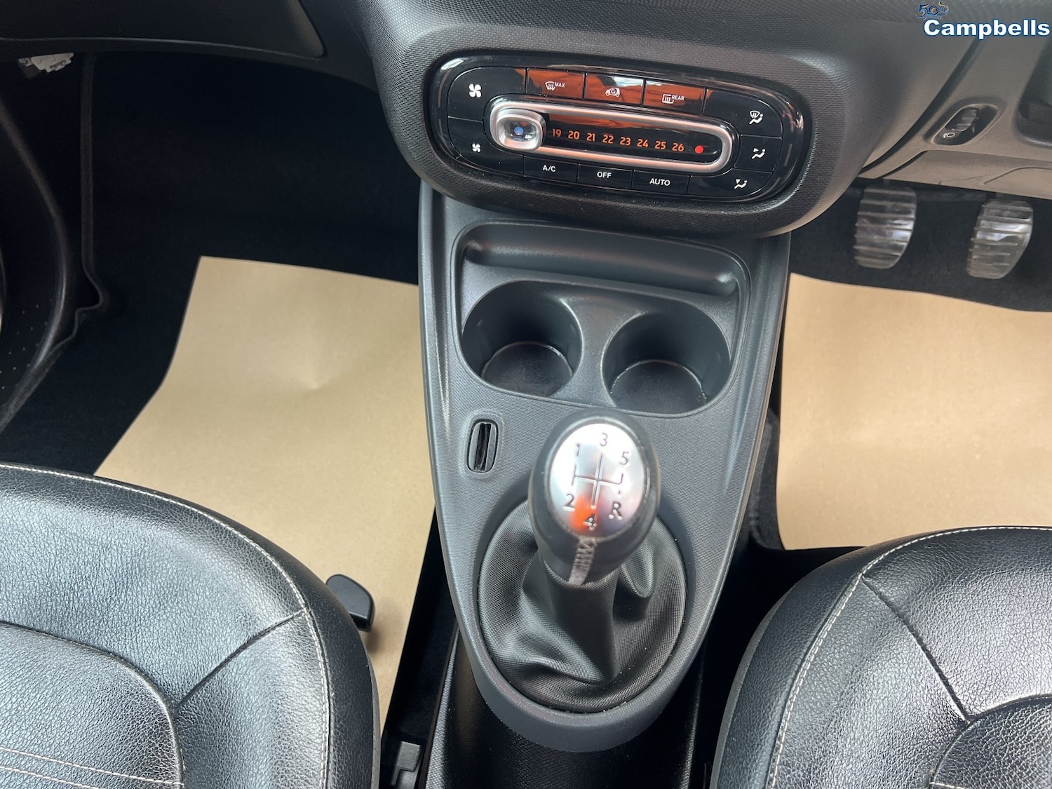 Used smart fortwo 2015 for sale - 76369239: Photo 8