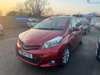 Used Toyota Yaris 2013 for sale - 73762928: Photo