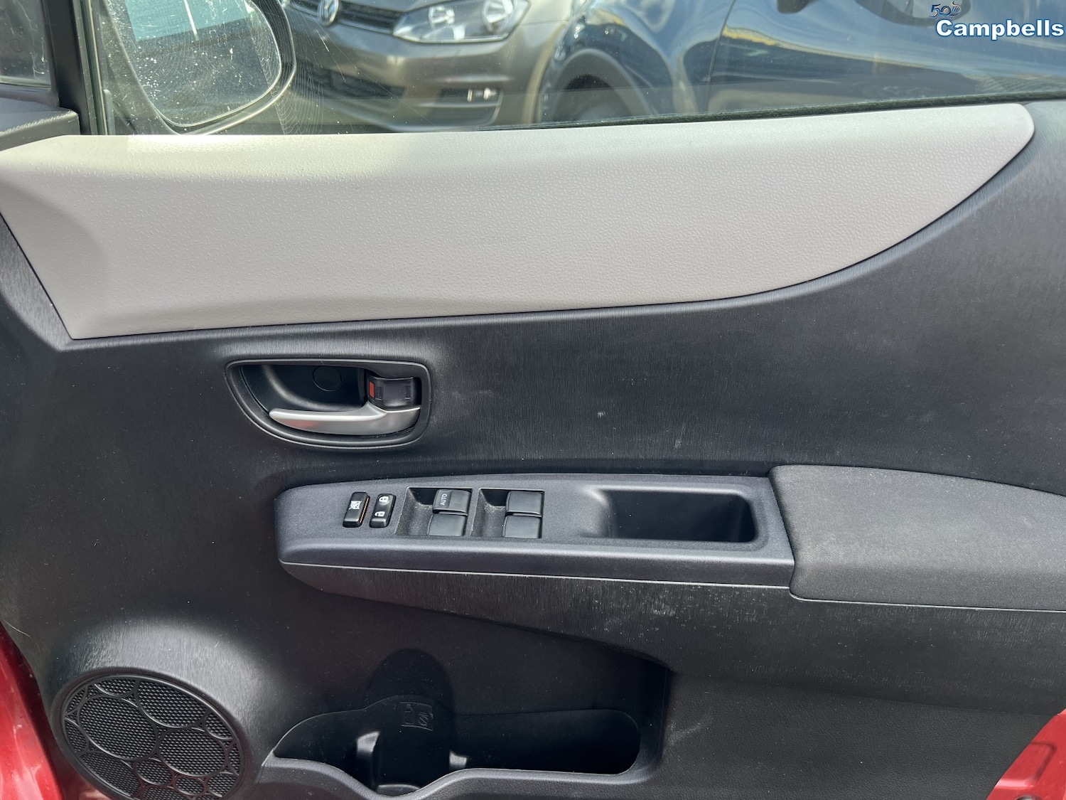 Used Toyota Yaris 2013 for sale - 73762928: Photo 9