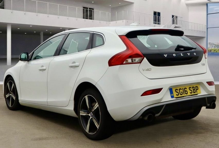 Used Volvo V40 2016 for sale - 76559045: Photo 3