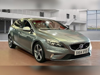 Used Volvo V40 2014 for sale - 75877627: Photo