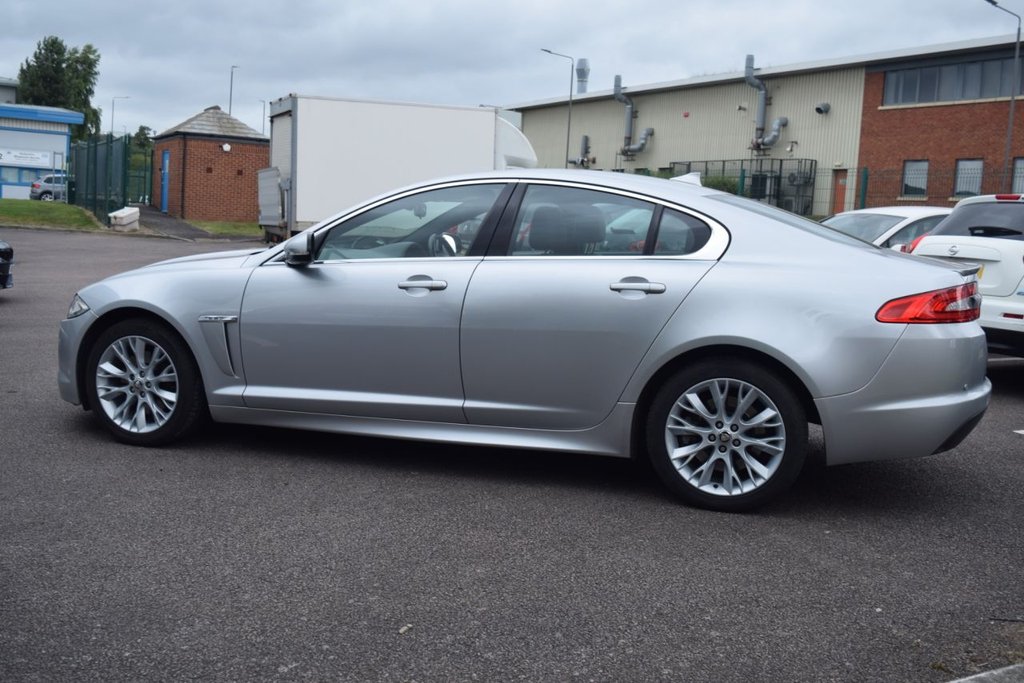 Used Jaguar XF 2013 for sale - 77533861: Photo 5