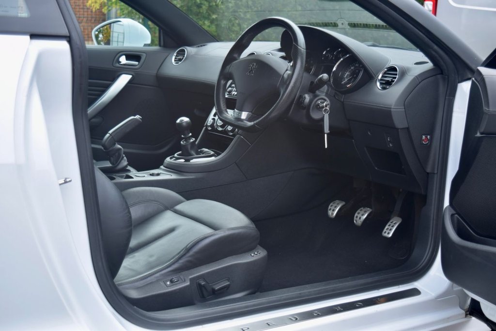 Used Peugeot RCZ 2014 for sale - 77200053: Photo 34