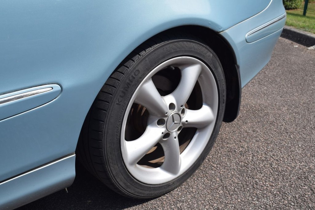 Used Mercedes-Benz CLK 2002 for sale - 76345311: Photo 18