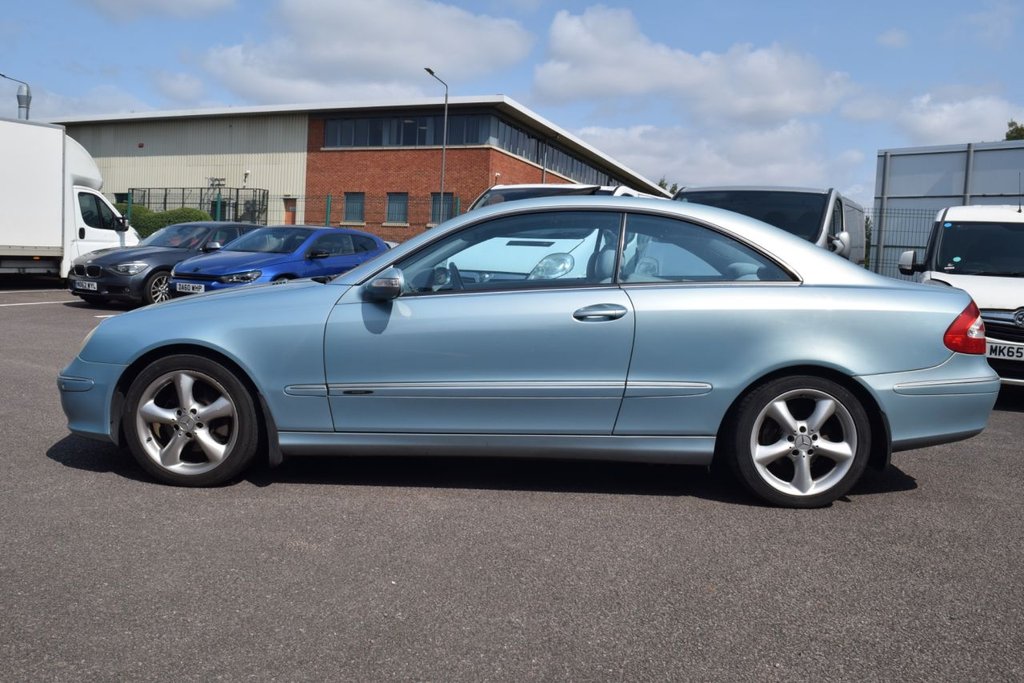 Used Mercedes-Benz CLK 2002 for sale - 76345311: Photo 7