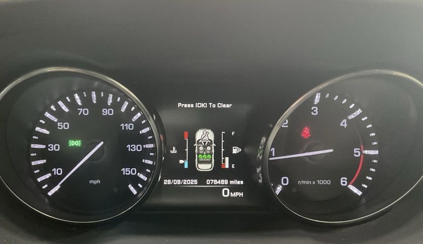 Used Land Rover Range Rover Evoque 2014 for sale - 76400482: Photo 6