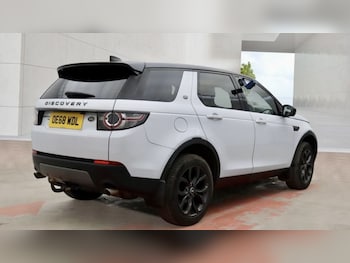 Used Land Rover Discovery Sport 2018 for sale - 78431144: Photo