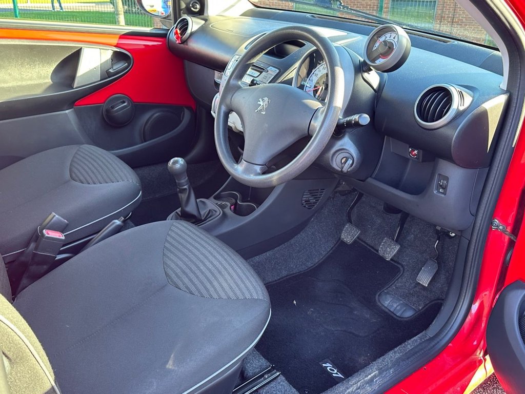 Used Peugeot 107 2014 for sale - 76698706: Photo 4