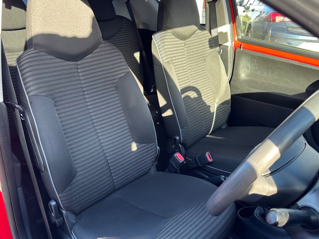 Used Peugeot 107 2014 for sale - 76698706: Photo 6